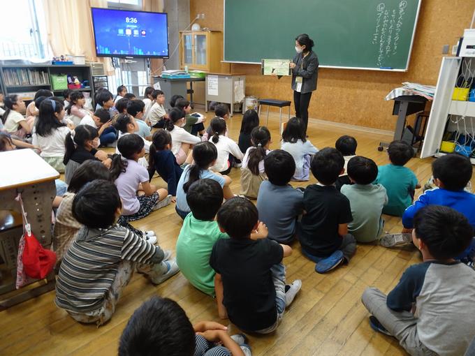読み聞かせの様子3
