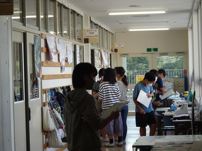 夏休み作品展 鑑賞