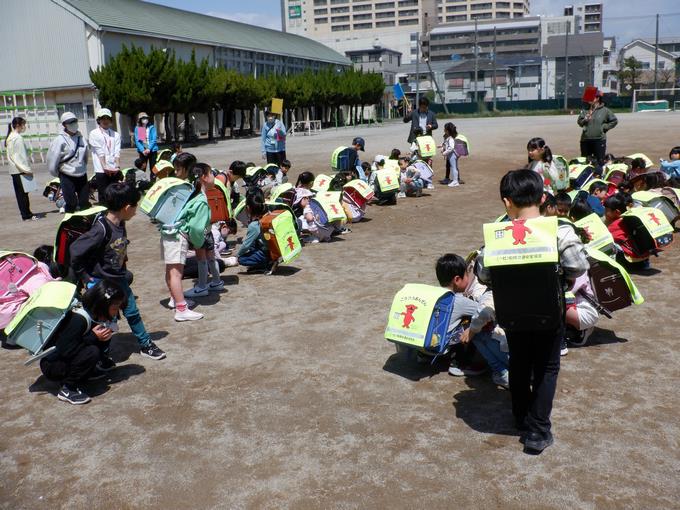 コースごとに2列に並びます