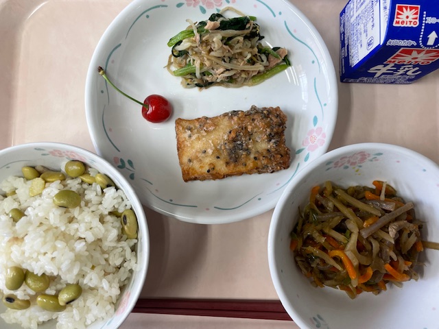 4日の給食