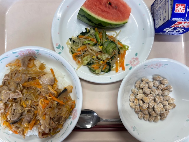 1日の給食