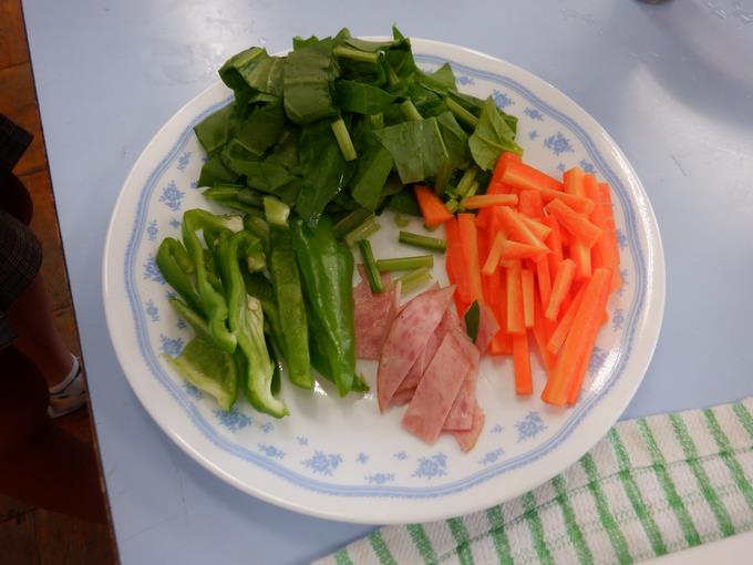 一人分の具材がそろいました