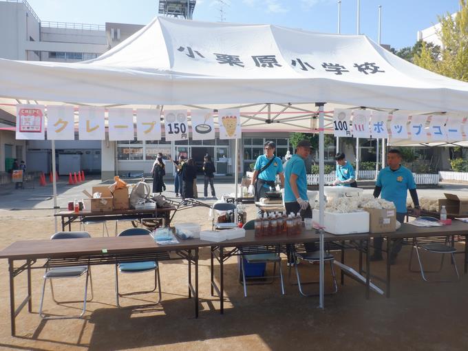 クレープは破格の150円