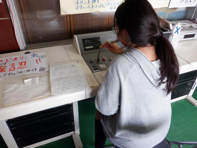 図書委員が放送で本の紹介をしました