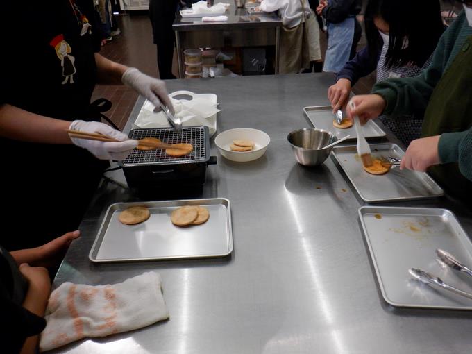 おせんべ焼けたかな