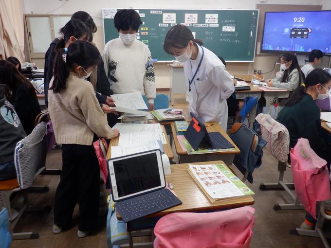 どれを班代表にしようかな