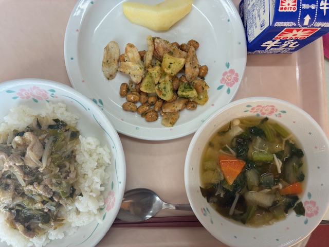 8日の給食