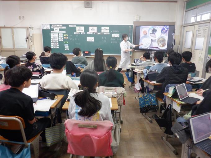 12月に献立作りを学びました