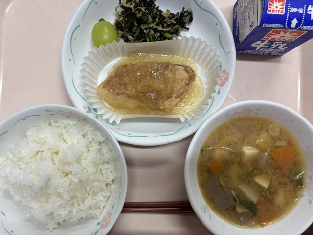 ８日の給食