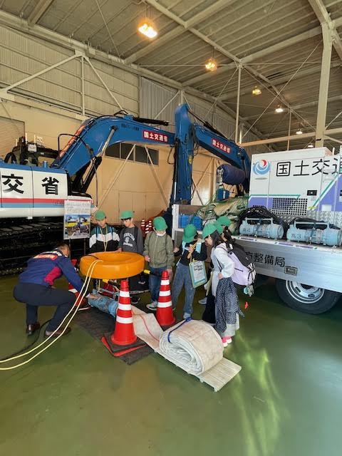 現役の災害対策車両を見せていただきました