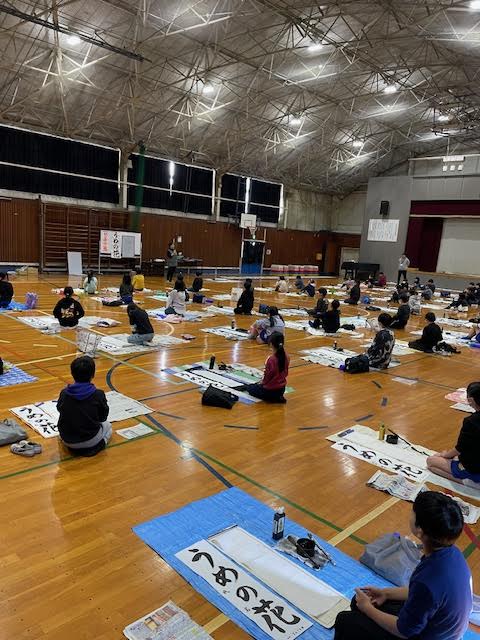 体育館にて