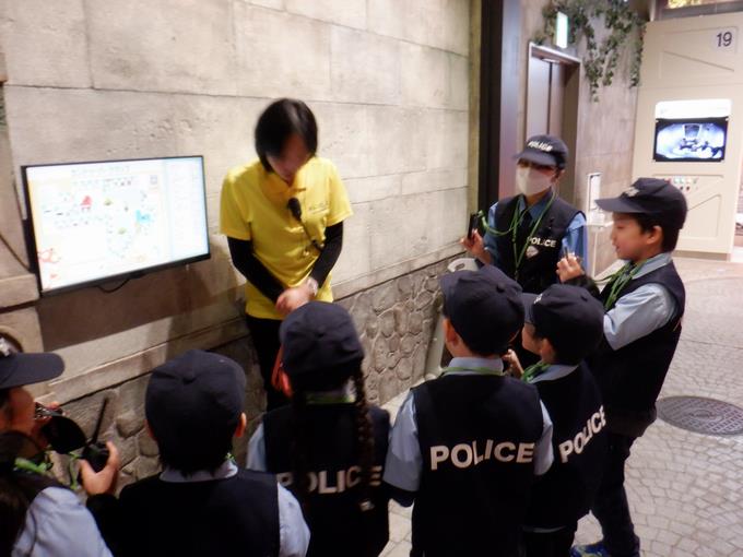 警察官のお仕事