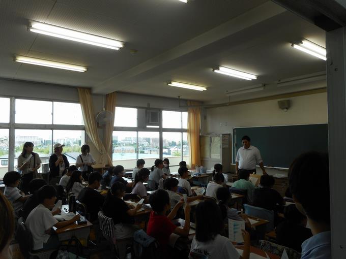 たくさんの保護者の方々に見ていただきました