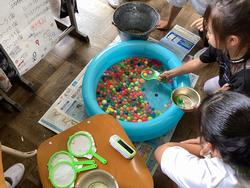 スーパーボールすくい