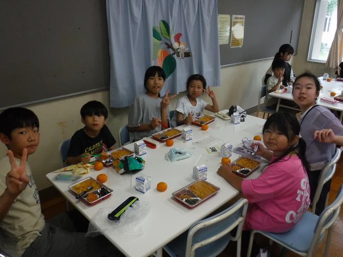 なかよしレストラン給食