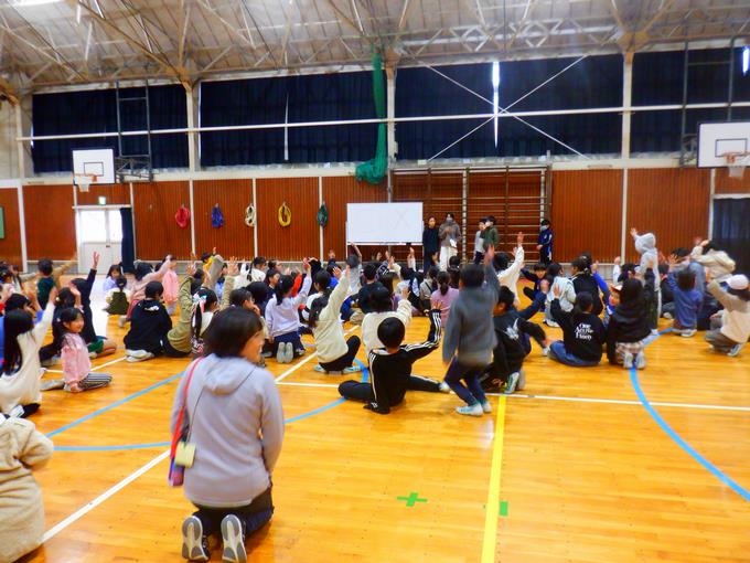 〇だと思う人?