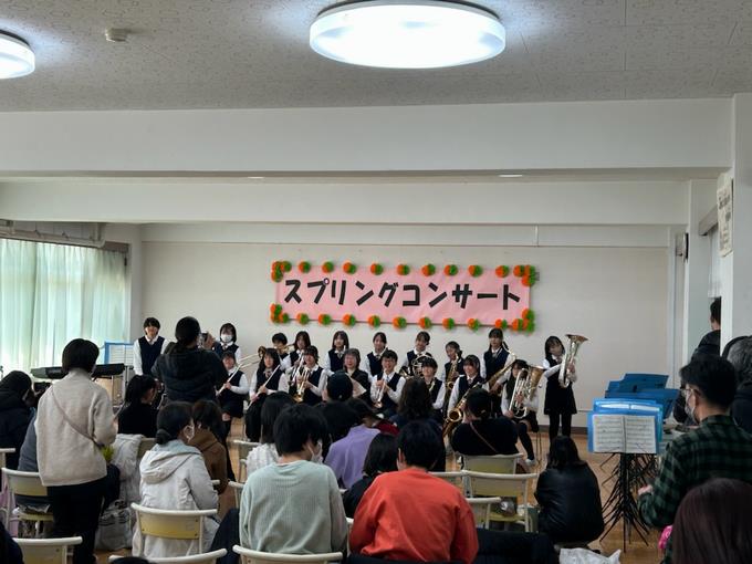 顧問を囲んで記念撮影