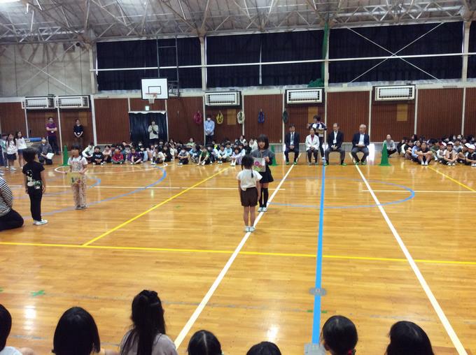アサガオを大切に育ててね