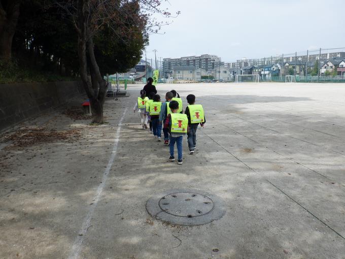 1年生集団下校