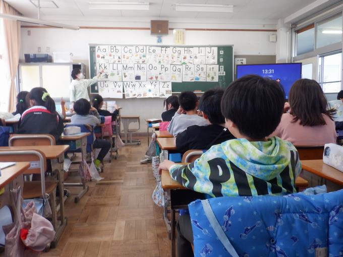 4年生外国語活動