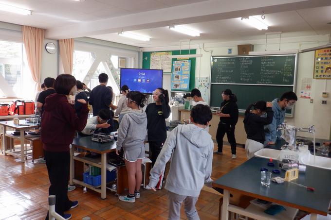 ６年生水溶液の実験