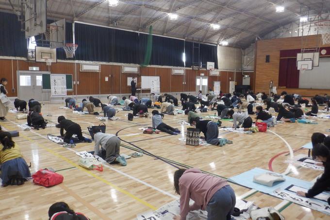 ４年生書き初め練習