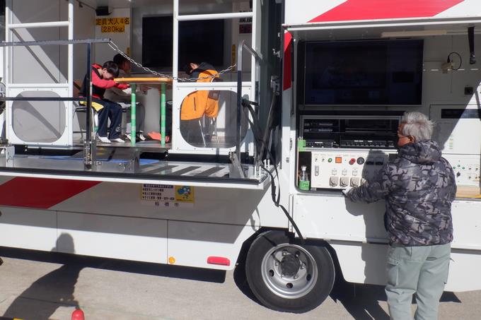 ５年生起震車体験