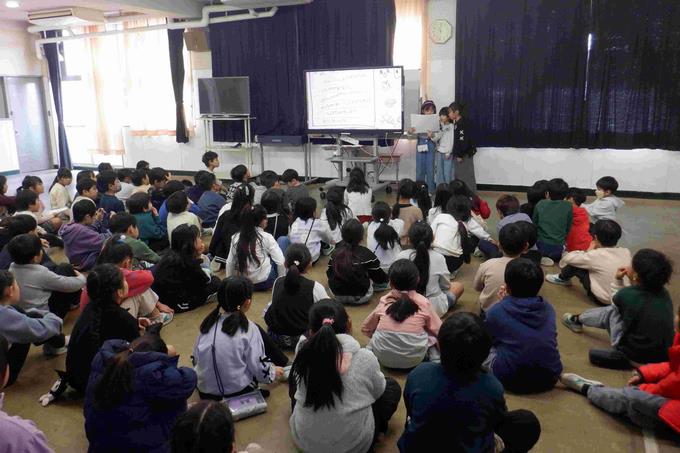 ２年生町探検発表会