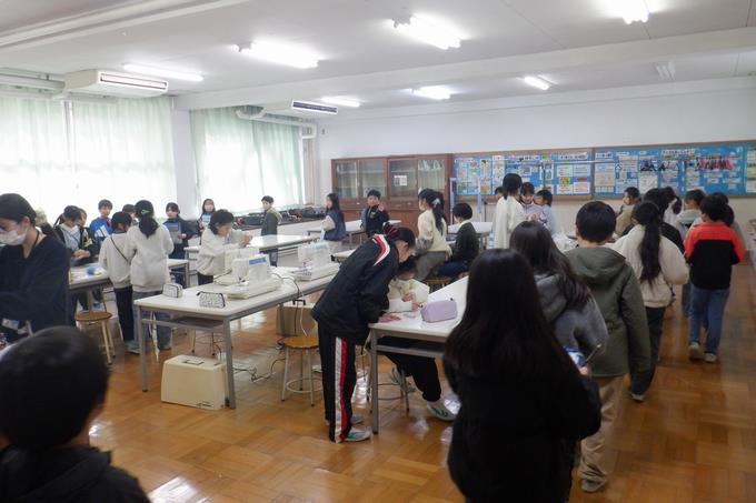 ３年生クラブ見学１