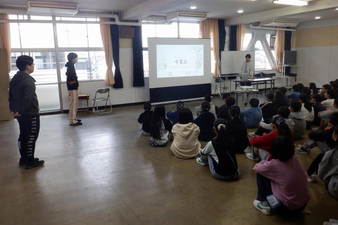 ６年生学年朝会