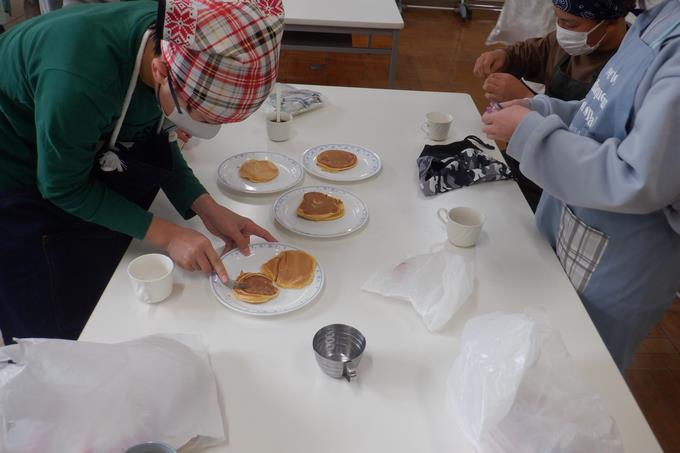 ６年生ホットケーキづくり