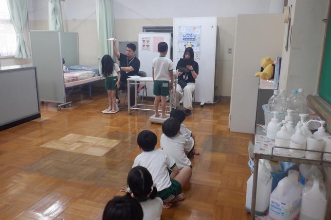 ２年生身体測定