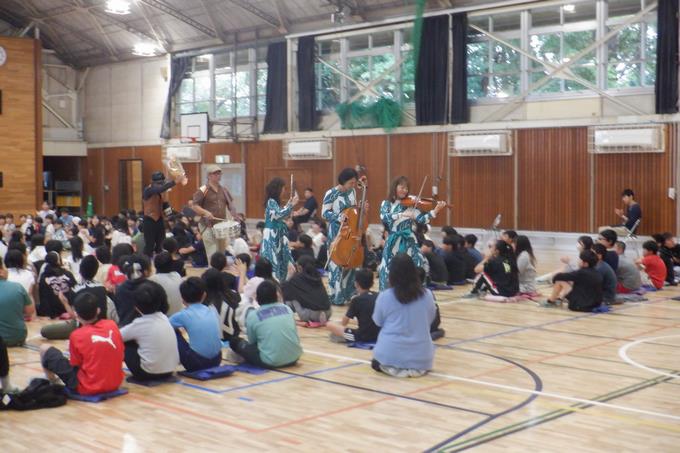 芸術鑑賞教室４～６年生