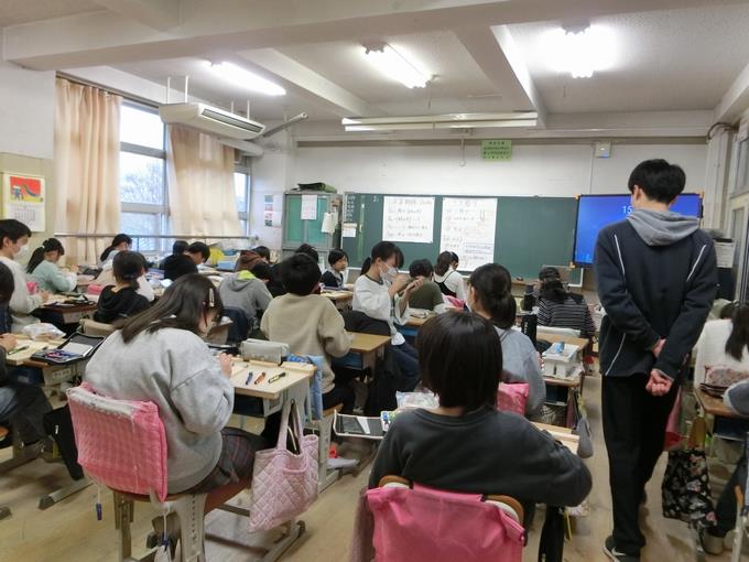 6年生の授業の様子