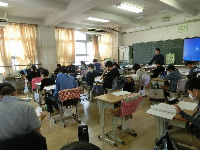 6年生 テストの様子
