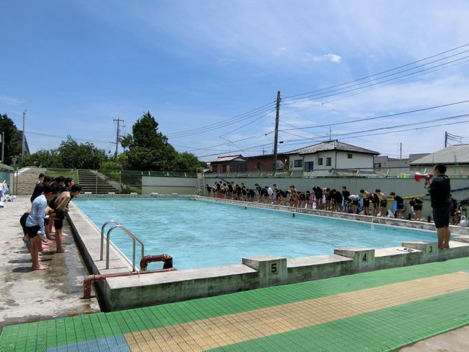 6年生 プールに礼