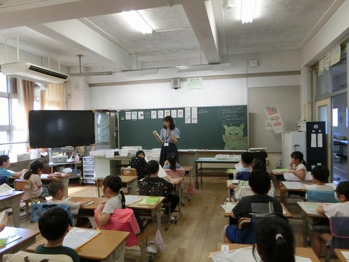 教科書配付の説明