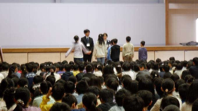 修了証授与