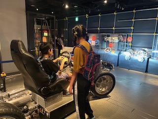 自動車