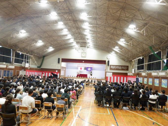 6年生の歓迎の言葉と歌も立派でした