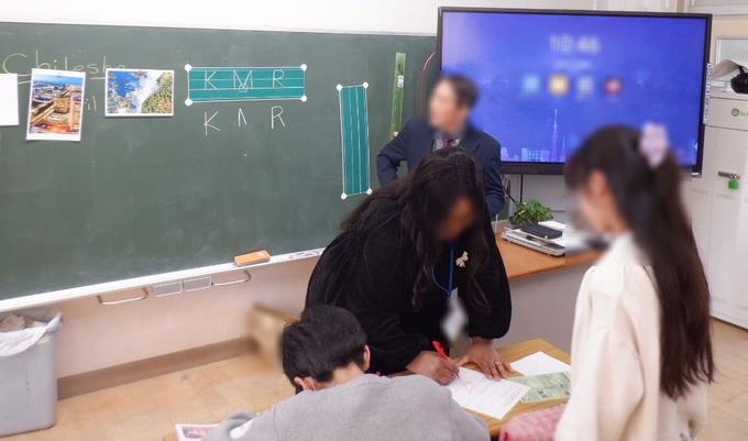 ALTの先生に教えてもらいます