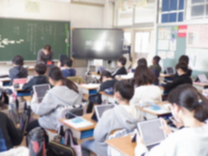 6年生　国語　タブレット活用