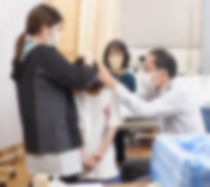 1年生はドキドキしながら受けていました