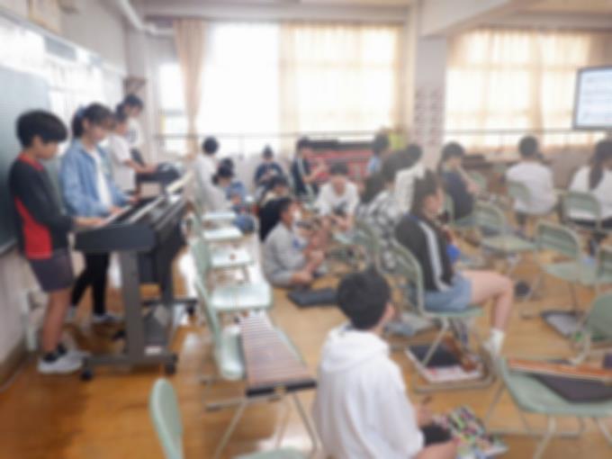 ３つの楽器で合奏