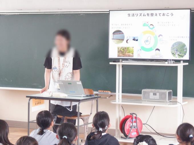 5年生　宿泊学習前の保健指導