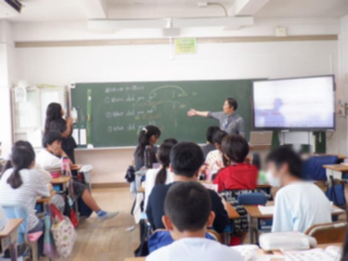 6年生　ALTと学習