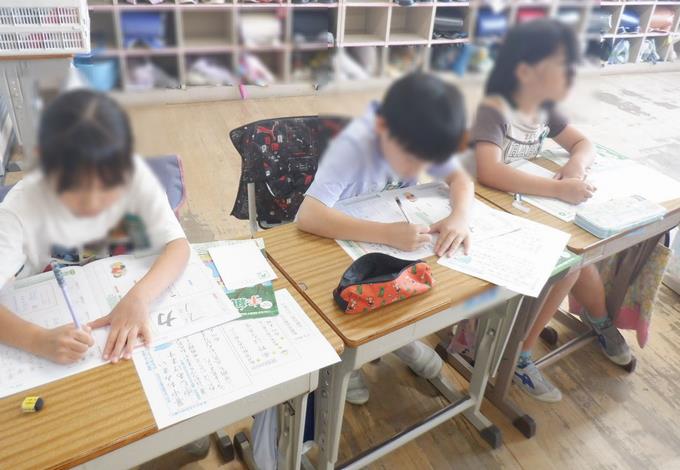 3年生　暑中見舞いを書こう