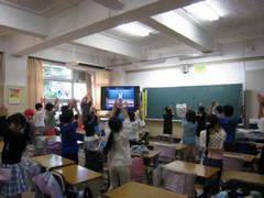 運動会のダンス練習