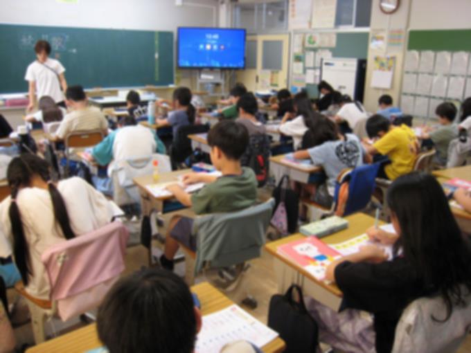 4年生　国語　新出漢字の練習