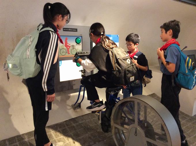 科学技術館1
